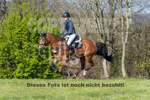 Pia Münker , Calmanda 5