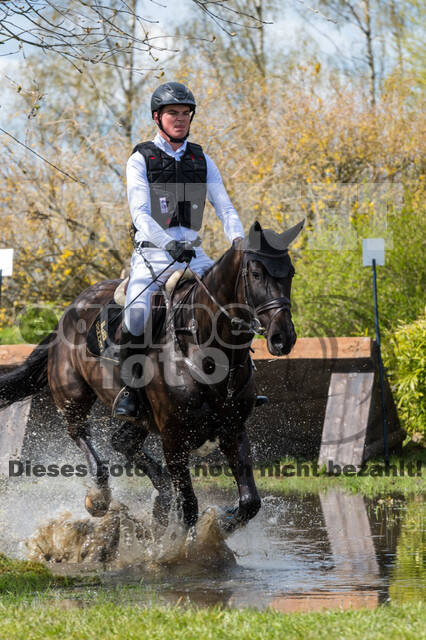 Konstantin Harting , Botswana 4 