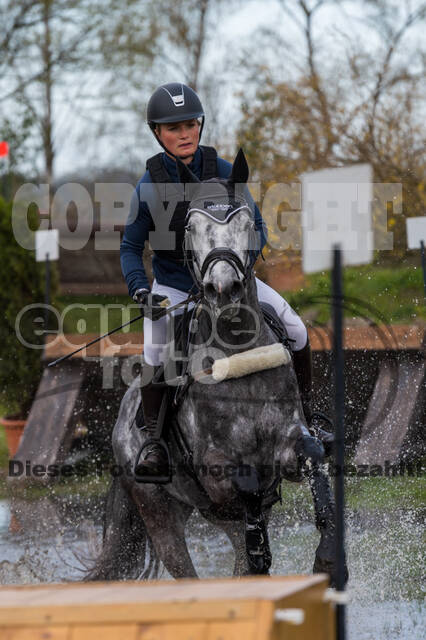 Pia Münker , Charming Boy 67 