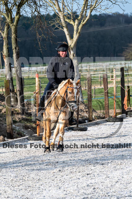Gymnastik- Springen mit Karl-Heinz Nothofer beim RV Seydlitz Kamp 1884 e.V.