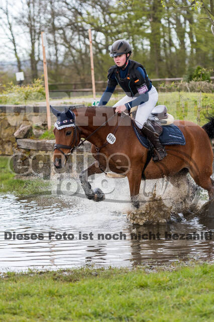 Antonia Dewes , Ace of Spades 5 