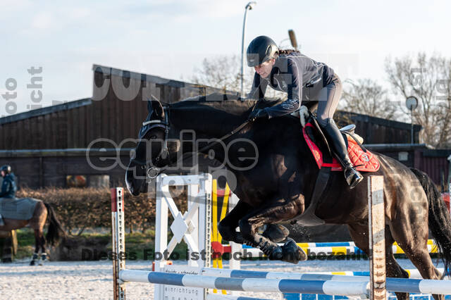 Gymnastik- Springen mit Karl-Heinz Nothofer beim RV Seydlitz Kamp 1884 e.V.