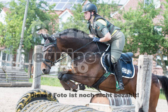 Tholi-Tour Lehrgang Vanessa Bölting