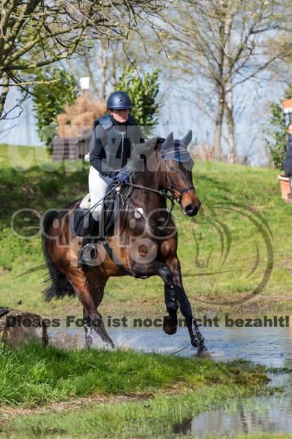 Christel Heyl , Emery THC  