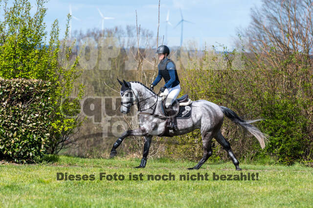 Pia Münker , Hanami 4 