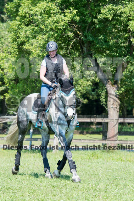 Tholi-Tour Lehrgang Vanessa Bölting