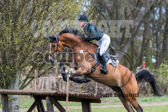 Emma Brüssau , Tullibards Bennysambassador 