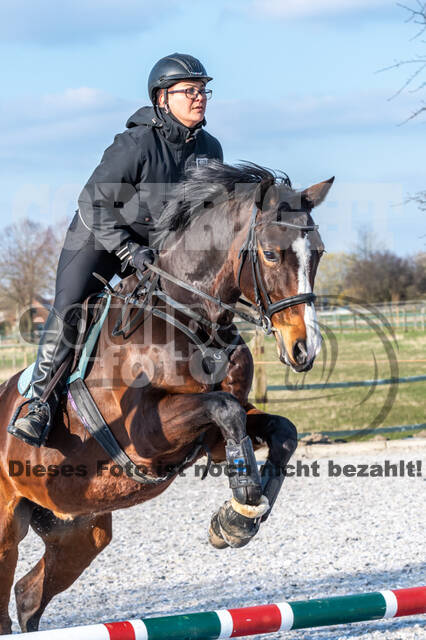 Gymnastik- Springen mit Karl-Heinz Nothofer beim RV Seydlitz Kamp 1884 e.V.