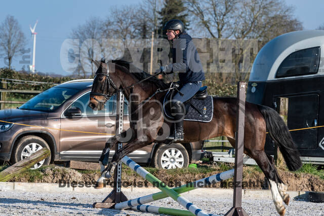 Gymnastik- Springen mit Karl-Heinz Nothofer beim RV Seydlitz Kamp 1884 e.V.