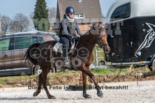 Gymnastik- Springen mit Karl-Heinz Nothofer beim RV Seydlitz Kamp 1884 e.V.