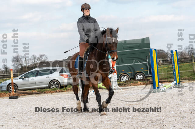 Gymnastik- Springen mit Karl-Heinz Nothofer beim RV Seydlitz Kamp 1884 e.V.