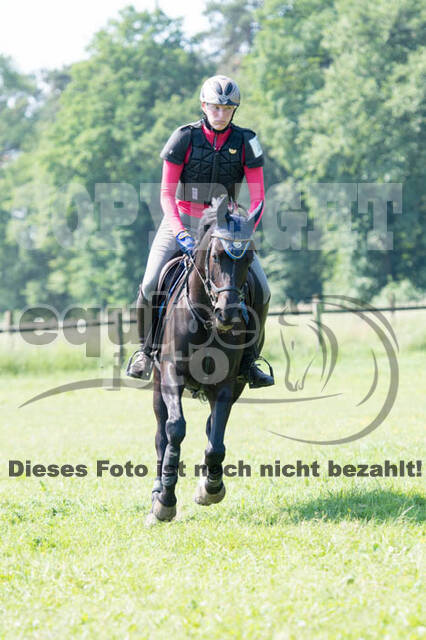 Tholi-Tour Lehrgang Vanessa Bölting