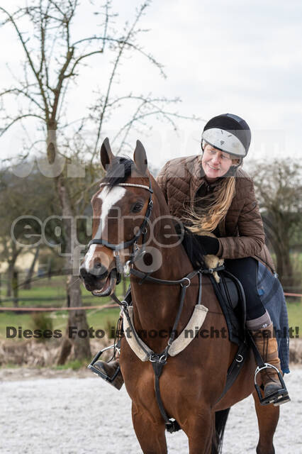 Gymnastik- Springen mit Karl-Heinz Nothofer beim RV Seydlitz Kamp 1884 e.V.