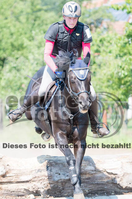 Tholi-Tour Lehrgang Vanessa Bölting