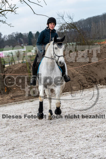 Gymnastik- Springen mit Karl-Heinz Nothofer beim RV Seydlitz Kamp 1884 e.V.