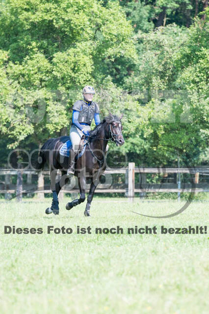 Tholi-Tour Lehrgang Vanessa Bölting