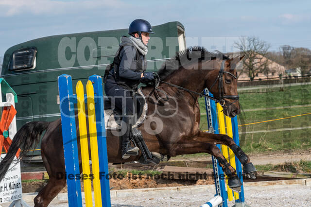 Gymnastik- Springen mit Karl-Heinz Nothofer beim RV Seydlitz Kamp 1884 e.V.