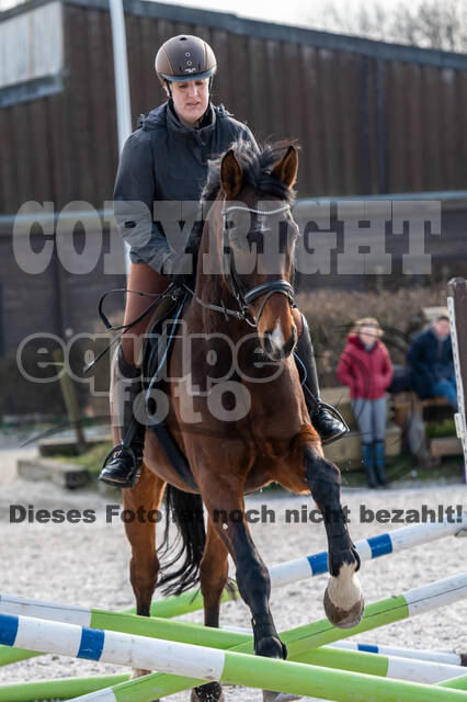 Gymnastik- Springen mit Karl-Heinz Nothofer beim RV Seydlitz Kamp 1884 e.V.