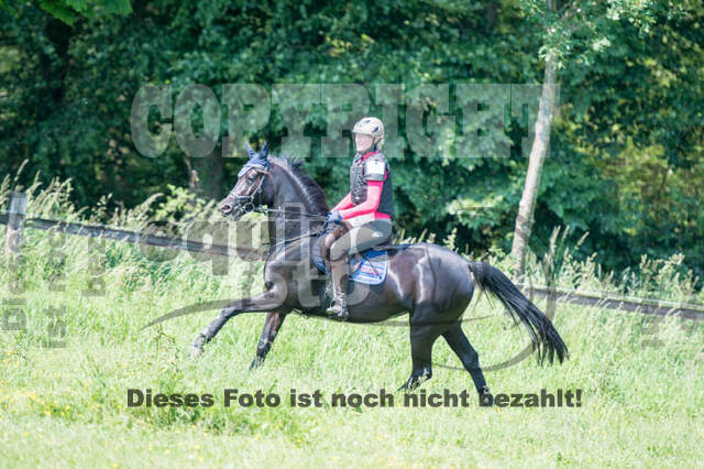 Tholi-Tour Lehrgang Vanessa Bölting