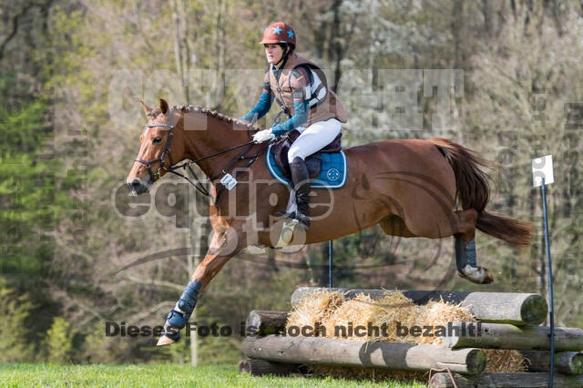 Claudia Höfels , Diradelle 