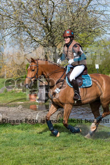 Claudia Höfels , Diradelle 