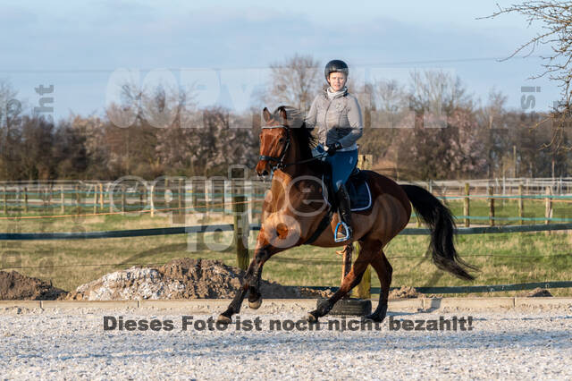 Gymnastik- Springen mit Karl-Heinz Nothofer beim RV Seydlitz Kamp 1884 e.V.