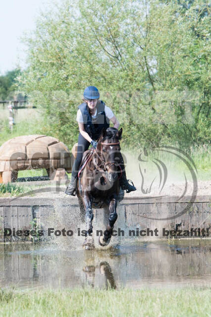 Tholi-Tour Lehrgang Vanessa Bölting