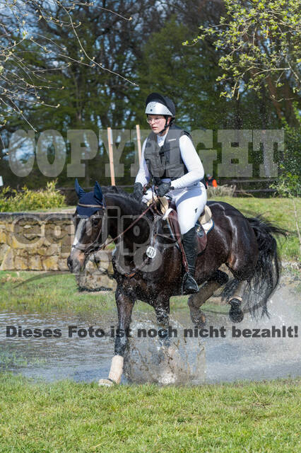 Johanna Fahle , Glück im Blick