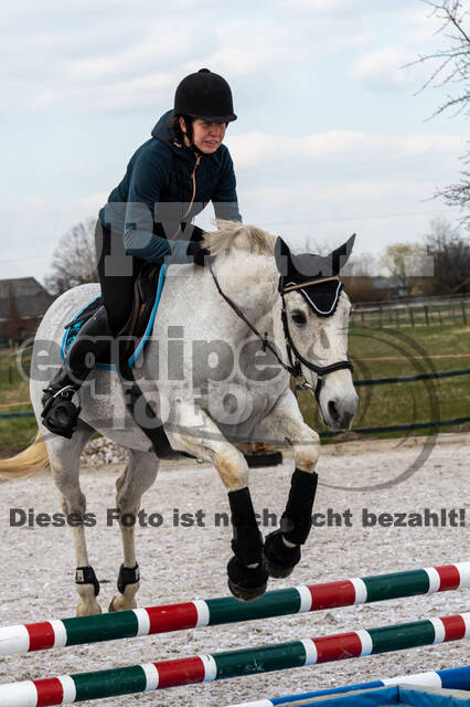 Gymnastik- Springen mit Karl-Heinz Nothofer beim RV Seydlitz Kamp 1884 e.V.