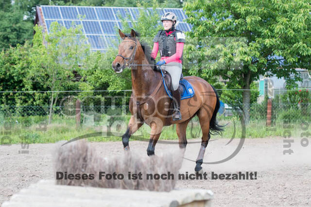 Tholi-Tour Lehrgang Vanessa Bölting