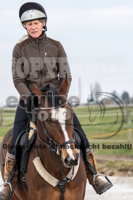 Gymnastik- Springen mit Karl-Heinz Nothofer beim RV Seydlitz Kamp 1884 e.V.