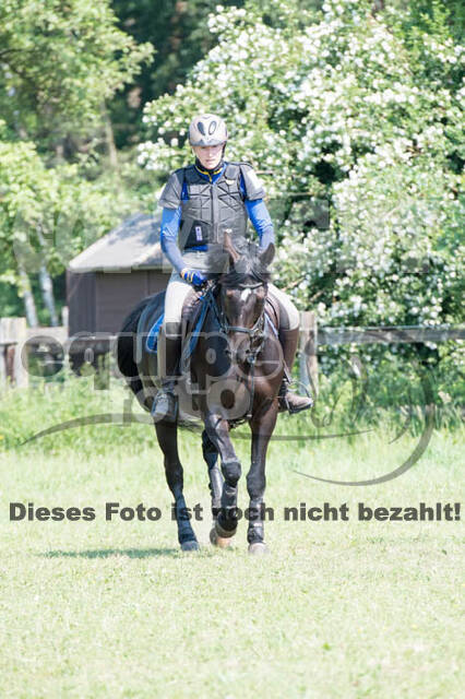 Tholi-Tour Lehrgang Vanessa Bölting