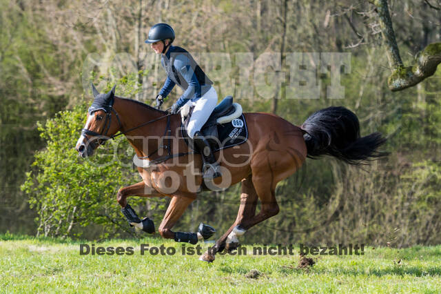 Pia Münker , Calmanda 5