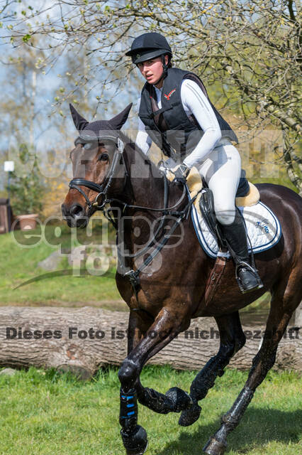 Lea Weber , Independent Star  