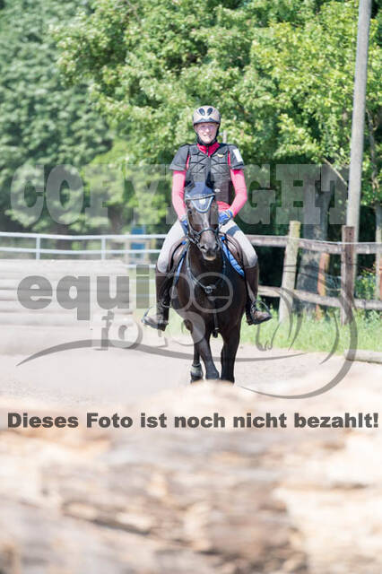 Tholi-Tour Lehrgang Vanessa Bölting