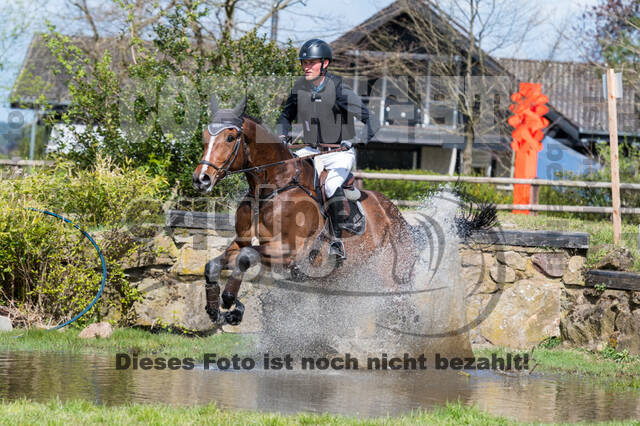 Ben Leuwer , Leonnard 3