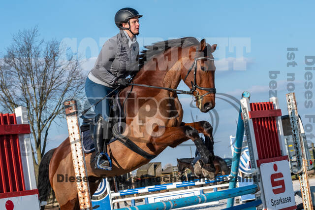 Gymnastik- Springen mit Karl-Heinz Nothofer beim RV Seydlitz Kamp 1884 e.V.