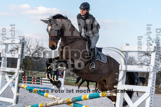 Gymnastik- Springen mit Karl-Heinz Nothofer beim RV Seydlitz Kamp 1884 e.V.
