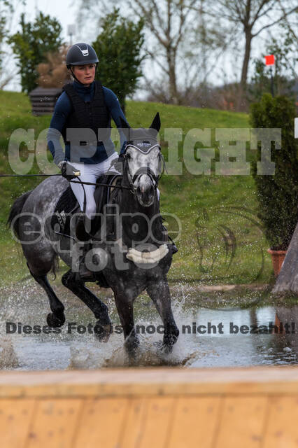 Pia Münker , Charming Boy 67 