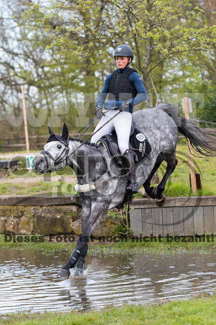 Pia Münker , Charming Boy 67 