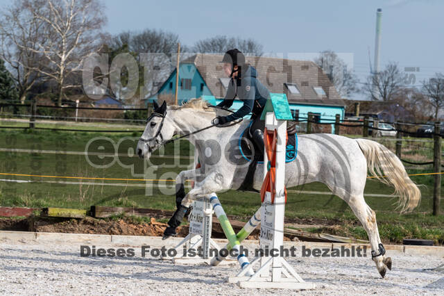 Gymnastik- Springen mit Karl-Heinz Nothofer beim RV Seydlitz Kamp 1884 e.V.