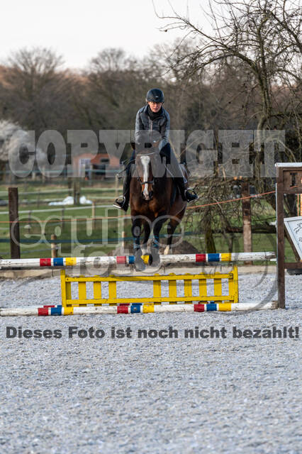 Gymnastik- Springen mit Karl-Heinz Nothofer beim RV Seydlitz Kamp 1884 e.V.
