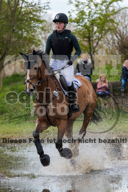 Emma Brüssau , Tullibards Bennysambassador 