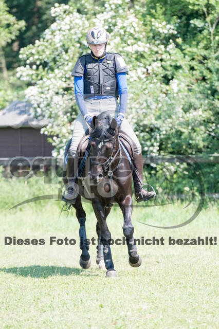 Tholi-Tour Lehrgang Vanessa Bölting