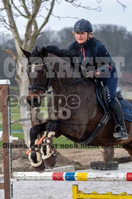 Gymnastik- Springen mit Karl-Heinz Nothofer beim RV Seydlitz Kamp 1884 e.V.