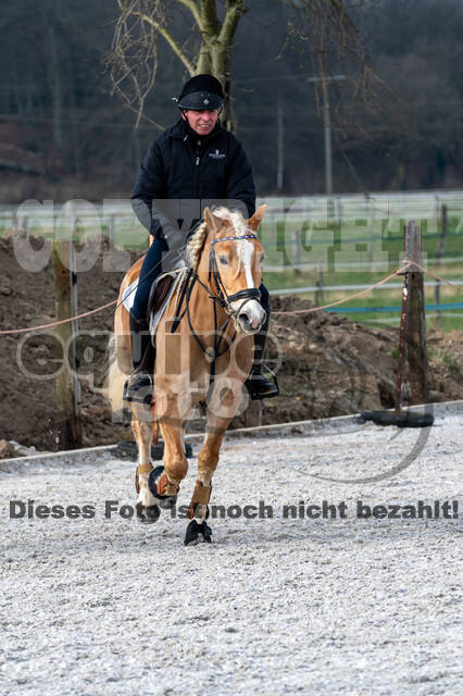 Gymnastik- Springen mit Karl-Heinz Nothofer beim RV Seydlitz Kamp 1884 e.V.