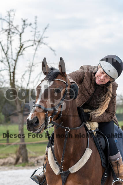 Gymnastik- Springen mit Karl-Heinz Nothofer beim RV Seydlitz Kamp 1884 e.V.
