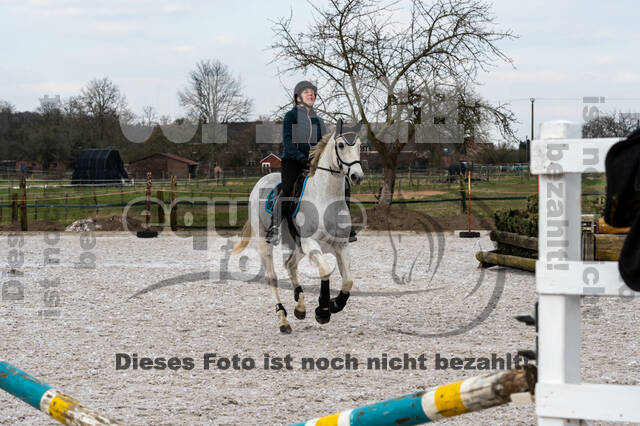 Gymnastik- Springen mit Karl-Heinz Nothofer beim RV Seydlitz Kamp 1884 e.V.