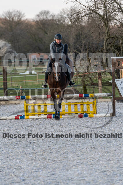 Gymnastik- Springen mit Karl-Heinz Nothofer beim RV Seydlitz Kamp 1884 e.V.