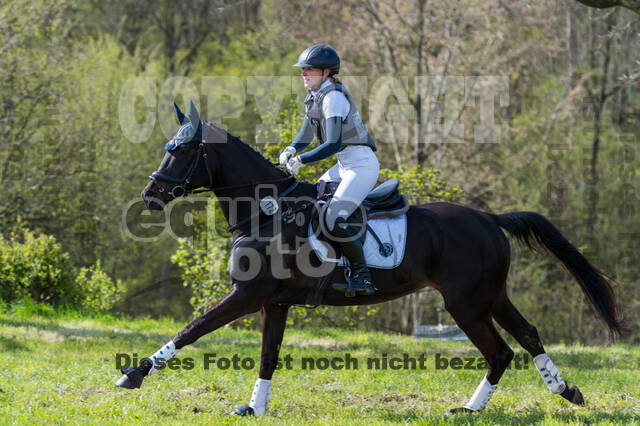 Anika Corte , Finest Fabina 